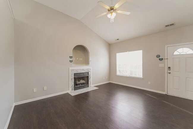Photo - 6614 Hampton Way Dr