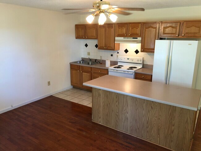 This is an additional unit that will be available July 15 2025 - 800 John Exum Pkwy Unit 3