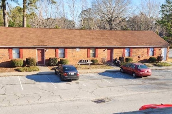 Photo - Larkin Lane Apartments