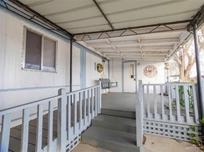 Photo - 10 N Palmera Dr