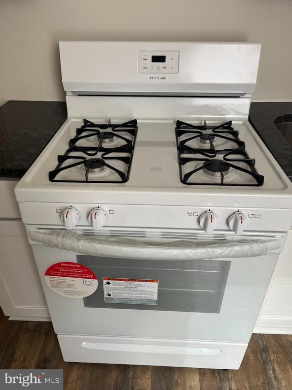 Photo - 218 S Broadway Unit #2