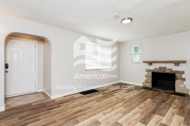 Photo - 6429 Manning Rd
