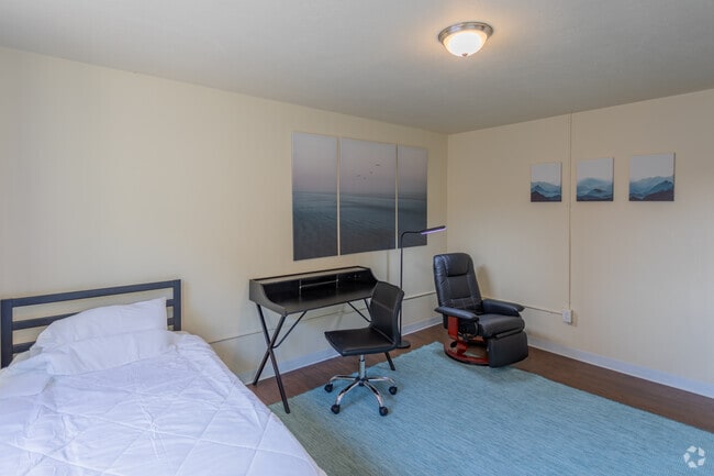 Studio, 1BA - 250 SF - The Bloks