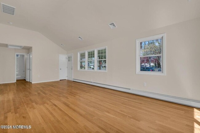 Photo - 34 Chadwick Ave Casa