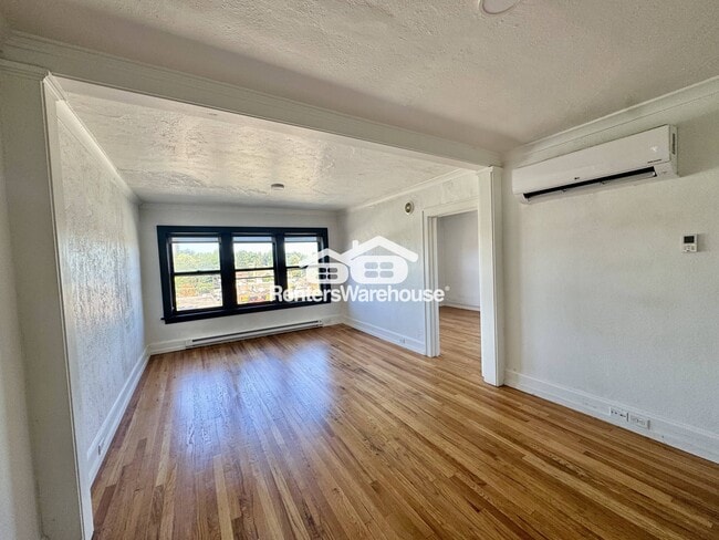 Photo - 2807 Grand Ave