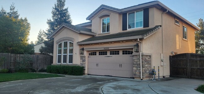 Photo - Beautiful 4 Bedroom 2.5 Bathroom Home on Large Lot in Elk Grove