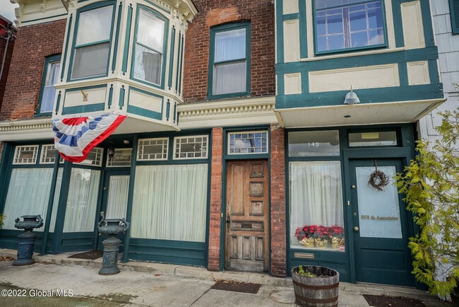 Photo - 140 Broad St Unidad 2nd Floor Apt