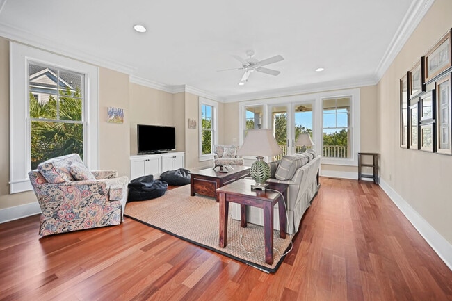 Building Photo - 205 Sea Island Dr Rental
