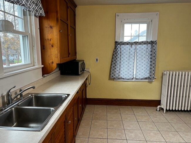 Photo - 24 Lawncrest Rd