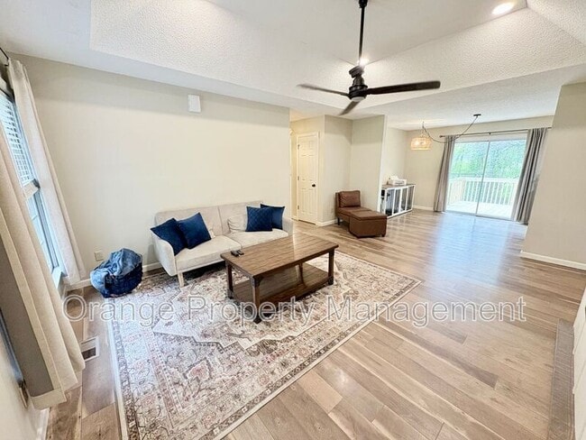 Photo - 415 Mayfield Dr