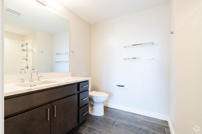 2 BR, 2 Ba - 1,000 SF - Primary Bathroom