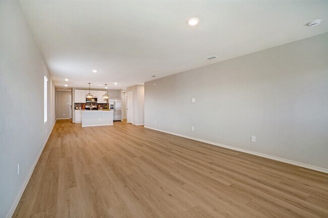 Photo - 5509 Flannel Ln