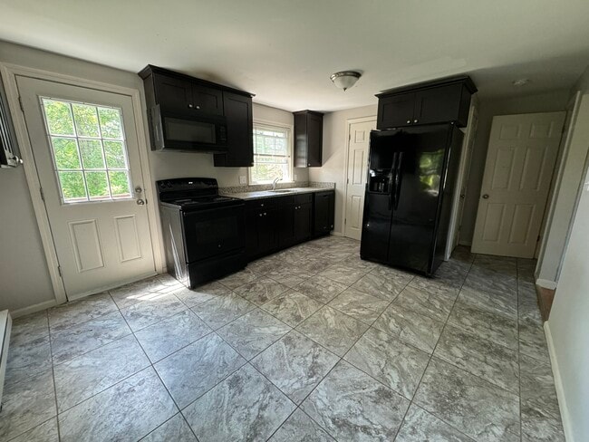 87 S Silver Ln