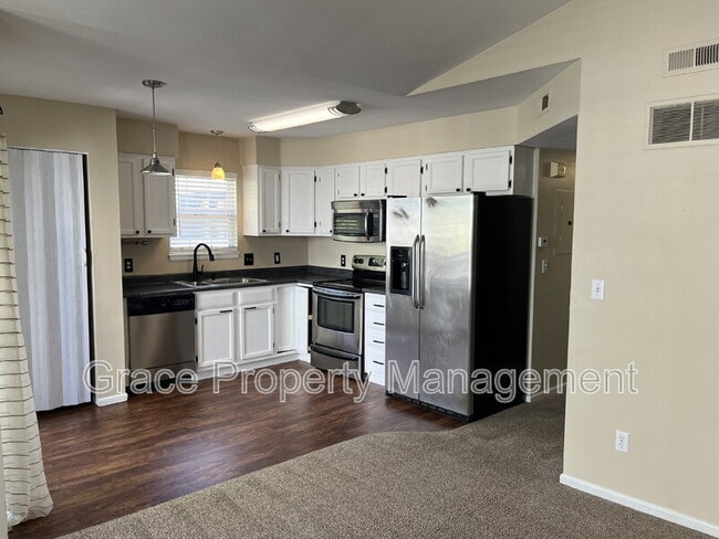 Photo - 5708 W Asbury Pl Unit 202