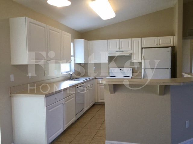 Photo - 314 NE 17th St