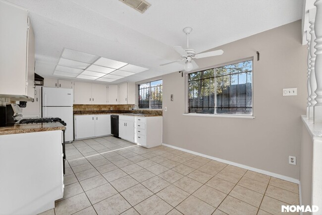 Photo - 4635 Marlo Dr