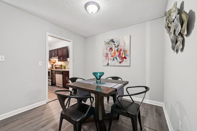 Photo - The Onyx Hoover Apartments