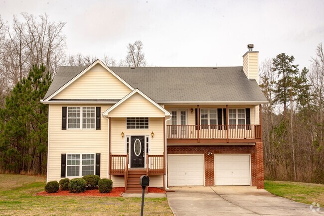 Building Photo - 5 Bedroom home!! Lease to own!!(video tour)