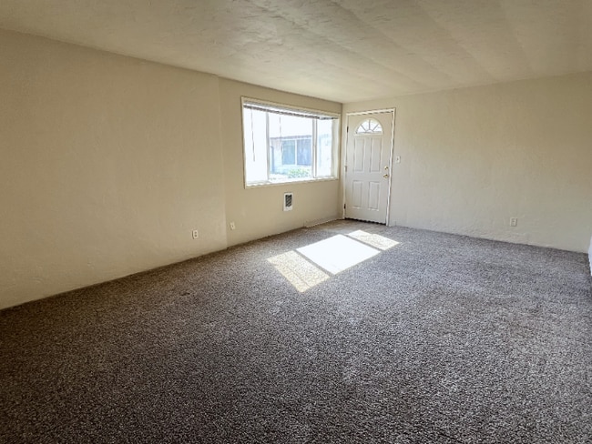 Photo - 810 NW 23rd St Unidad 10