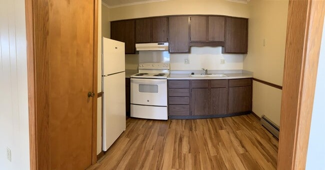 Photo - 460 Harding Ave