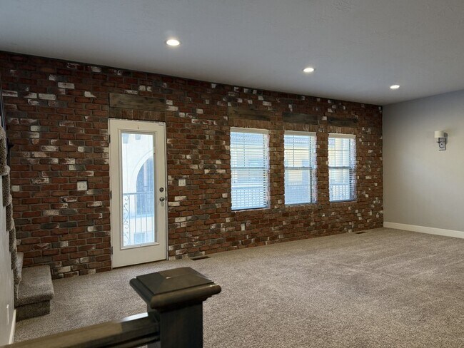 Photo - 5535 W Naples Dr