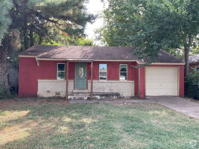 Building Photo - Nice family home