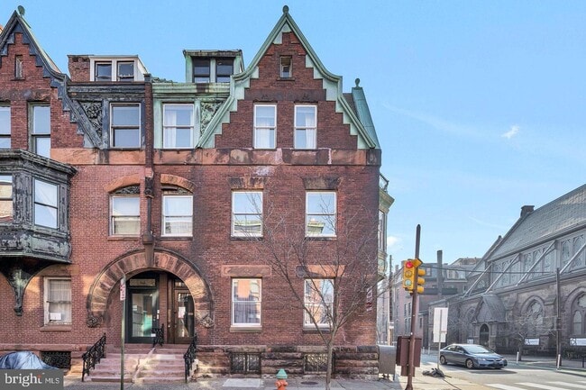 Photo - 2134 Spruce St Unidad 4