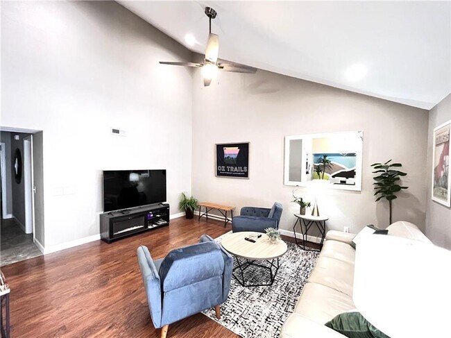 Photo - 26 Melinda Ln