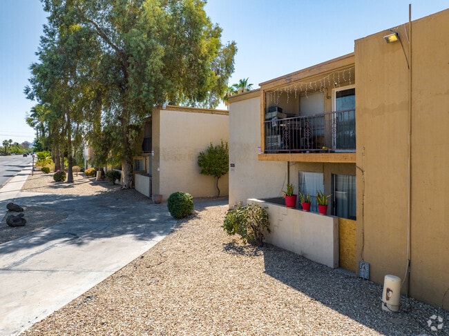 Photo - Acacia Gardens