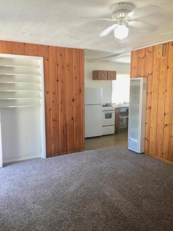 Building Photo - 269 N 6th St