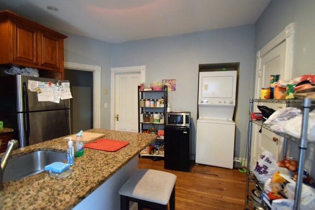 Photo - 36 Cherokee St Unit 3