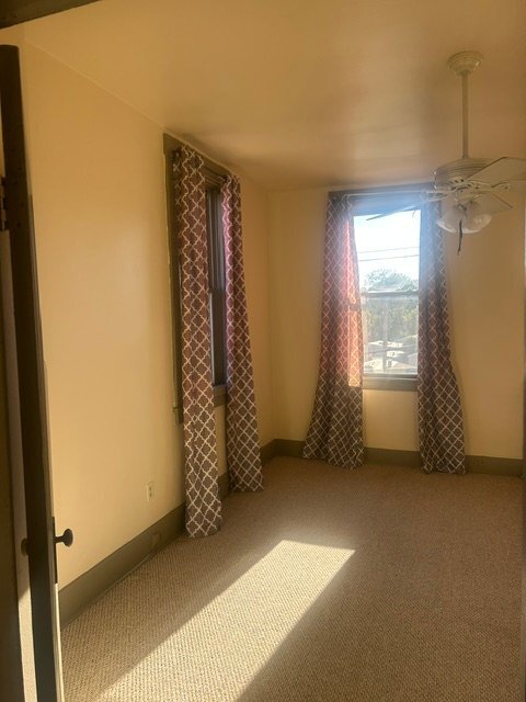 3744 Willow Ave Unit Front apt