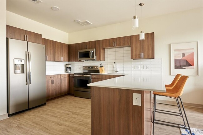 Photo - 4811 Woodrow Ave Apartment Unit 227