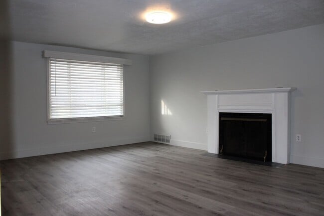 Photo - 760-762 N 100 W Unit 762