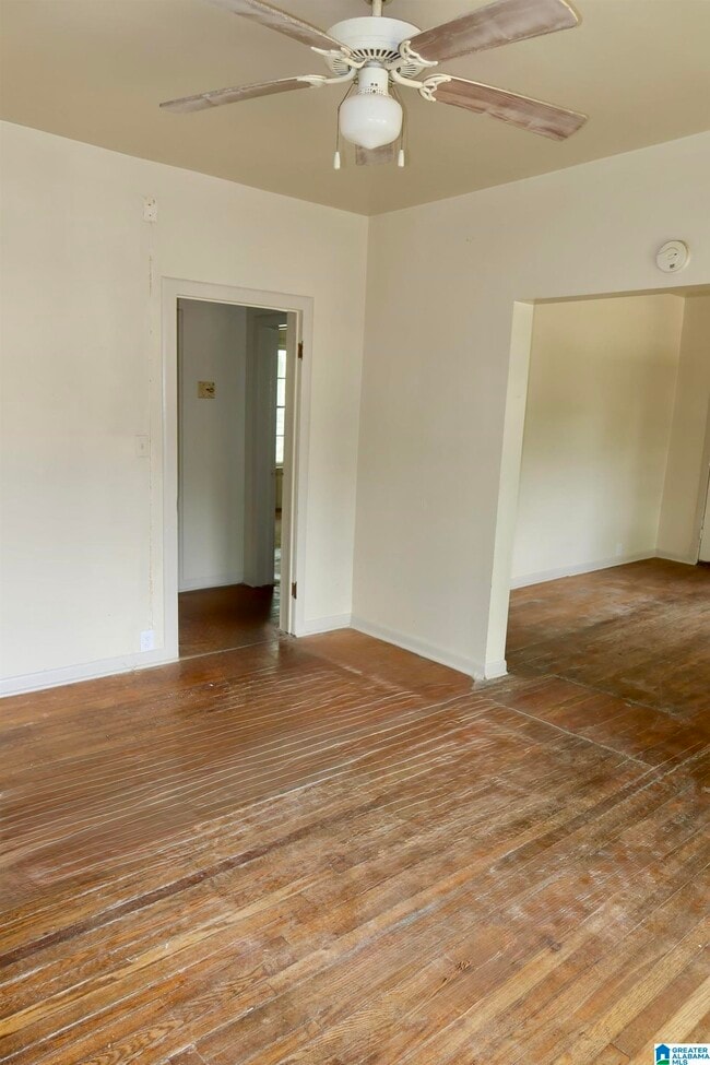 Photo - 516 78th St N