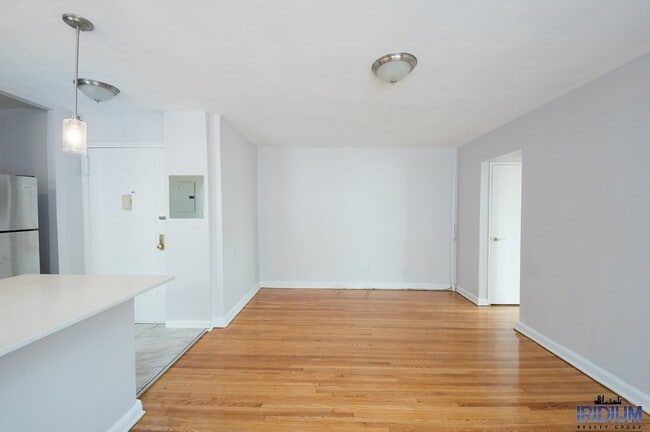 Photo - 222 Roseville Ave Unit B1