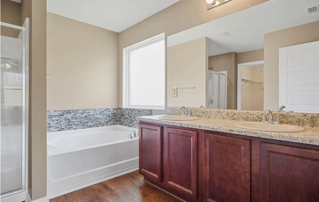 Photo - 10373 Shetland Dr