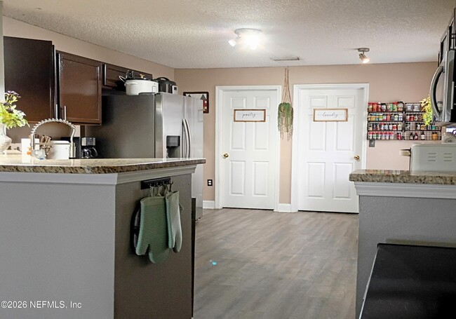 Photo - 3726 Longleaf Forest Ln