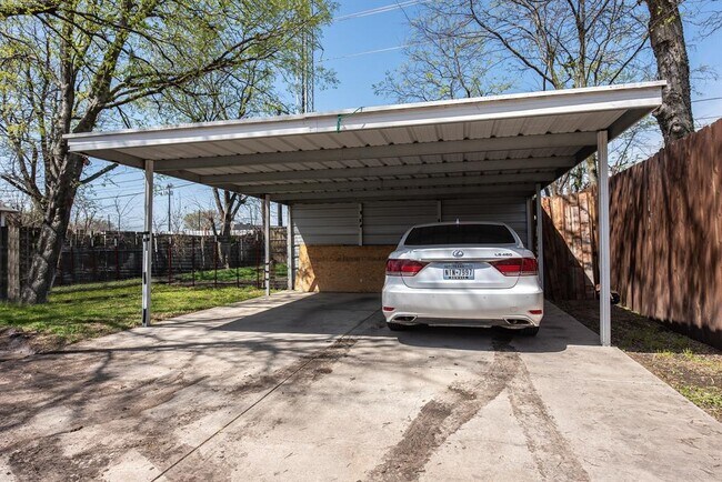 Photo - 10829 Aledo Dr