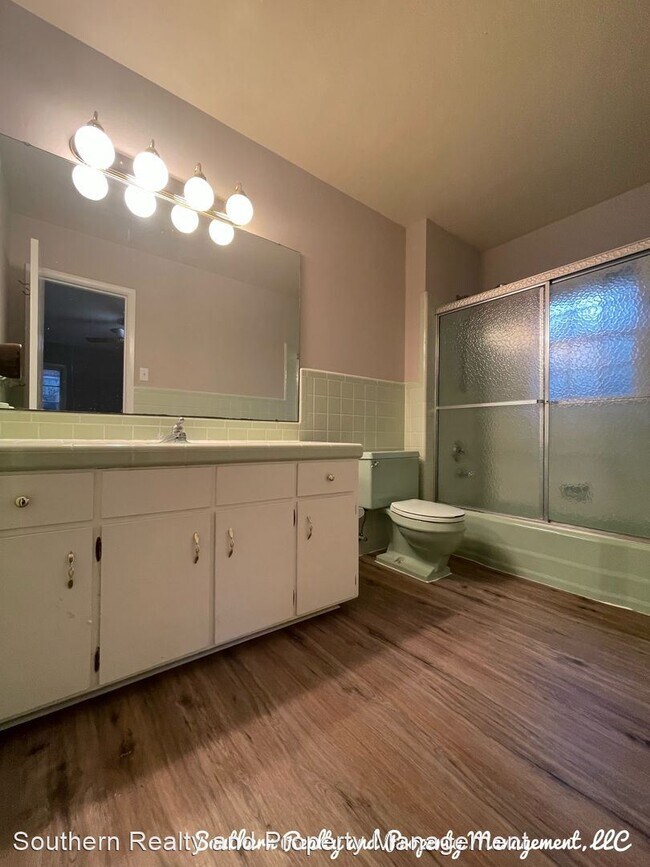 Photo - 3 br, 2 bath House - 2556 Carter Hill Road