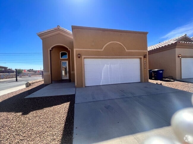 Building Photo - GORGEOUS EASTSIDE HOME OPEN HOUSE FRIDAY 0...