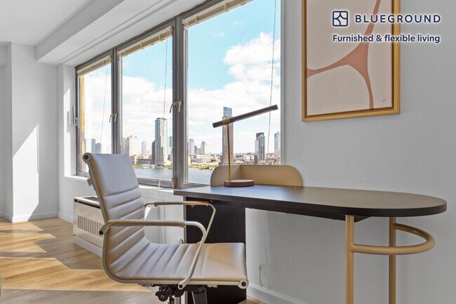 20 Waterside Plaza Unit SI FL15-ID979