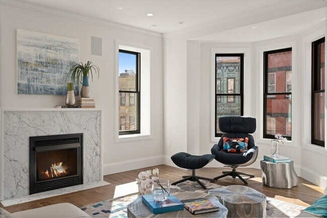 Photo - 27 Isabella St Unit 4