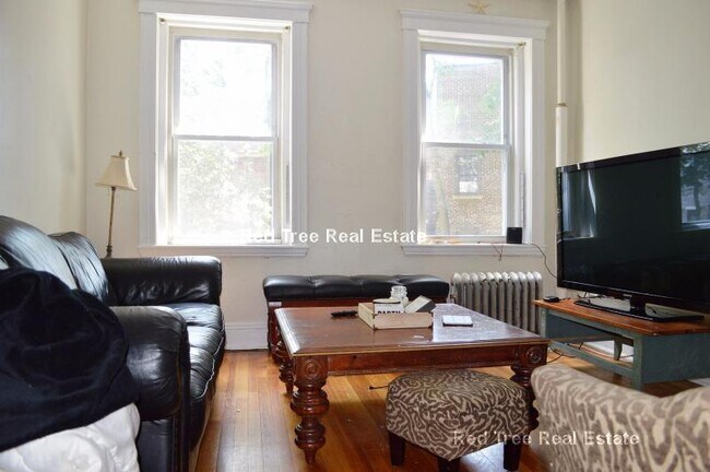 Building Photo - 15 Egremont Rd Unit 1 Rental