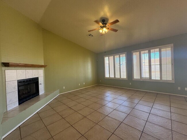 Photo - 3817 Camino Arroyo