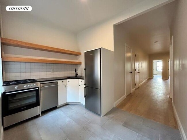 Photo - 341 Malcolm X Blvd