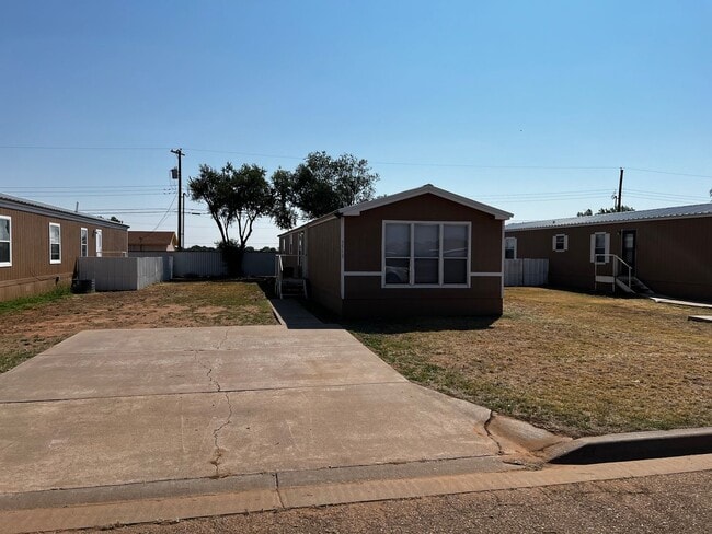 Photo - 3 Bedroom-2Bath located near CAFB