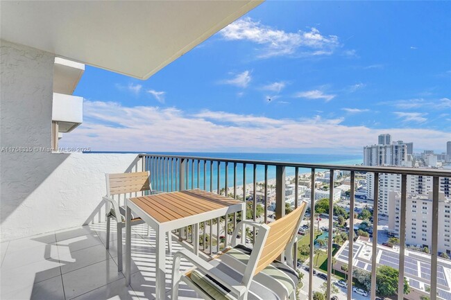 Photo - 1201 S Ocean Dr Unidad 2208S Rental