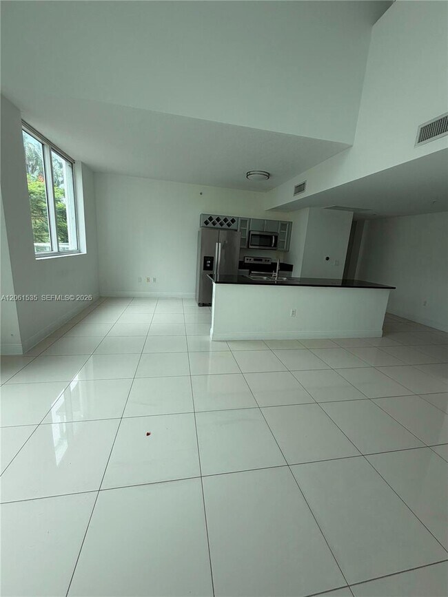 Photo - 1861 NW S River Dr Unit 212