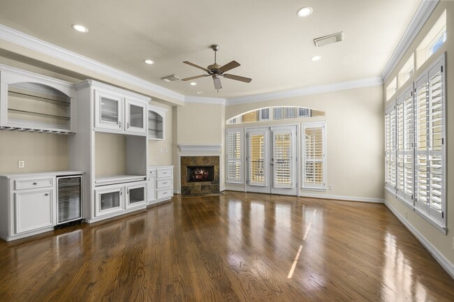 Photo - 3307 W Lamar St Unit B